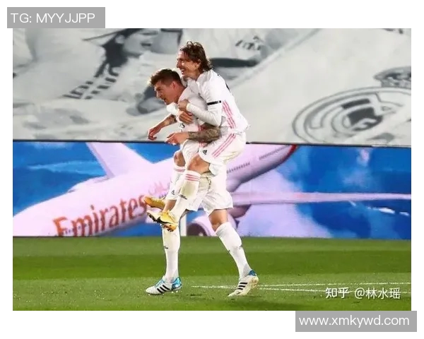 爸爸最爱的足球球星故事带来温暖亲情与绿茵场激情交织