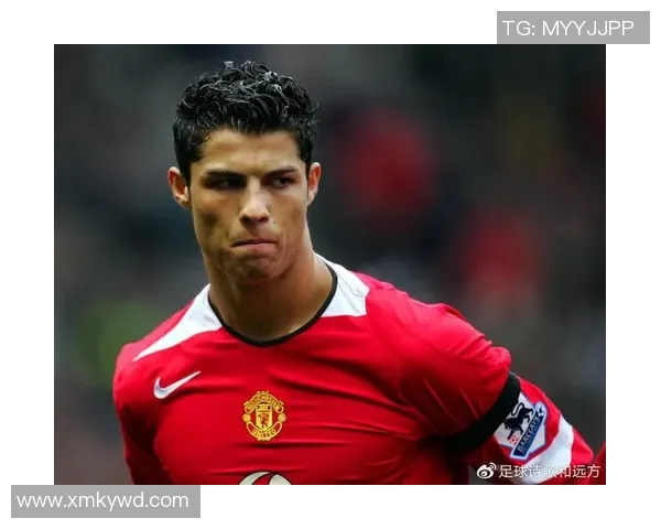 足球球星偏爱哪些品牌和型号的足球探索及选择背后的奥秘