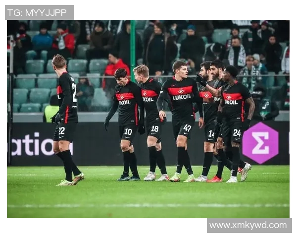 丹麦足球球队核心球星引领北欧力量崛起再现绿茵传奇风采